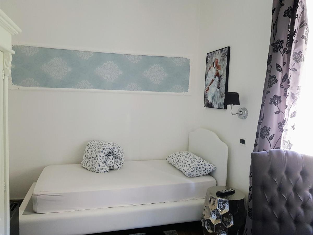 Garni Villa Tyrol - Adults Only Мерано Екстериор снимка