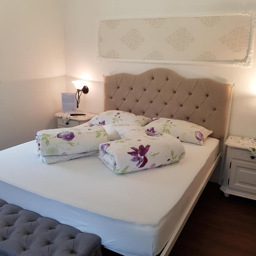 Garni Villa Tyrol - Adults Only Мерано Екстериор снимка